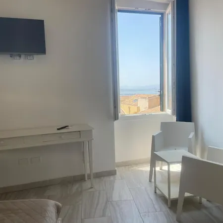 Palazzo Siotto 3* 卡利亚里