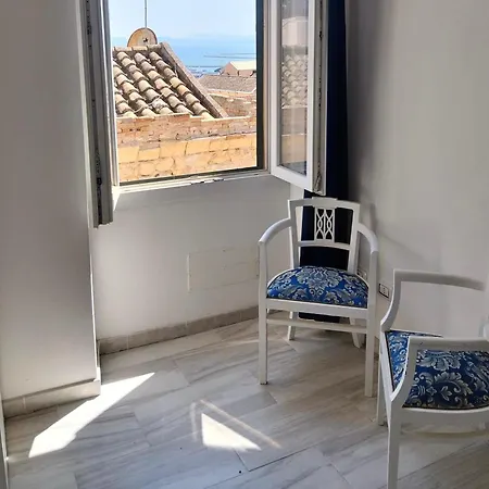 Palazzo Siotto 3* 卡利亚里